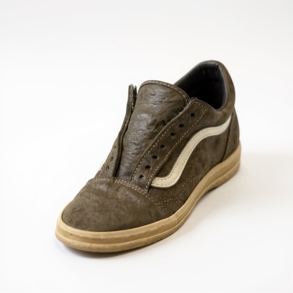 Vans Old Skool Grey Suede Sneakers, Size Mens 8/ Womens 9.5